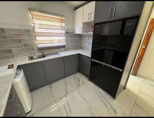 1 BEDROOM CLUSTER FOR SALE IN TERENURE